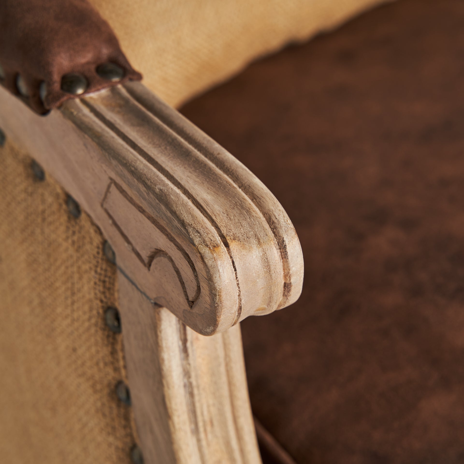SAMPZON ARMCHAIR